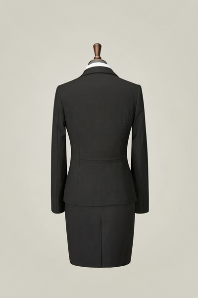 女士西服套裝背麵樣衣展示